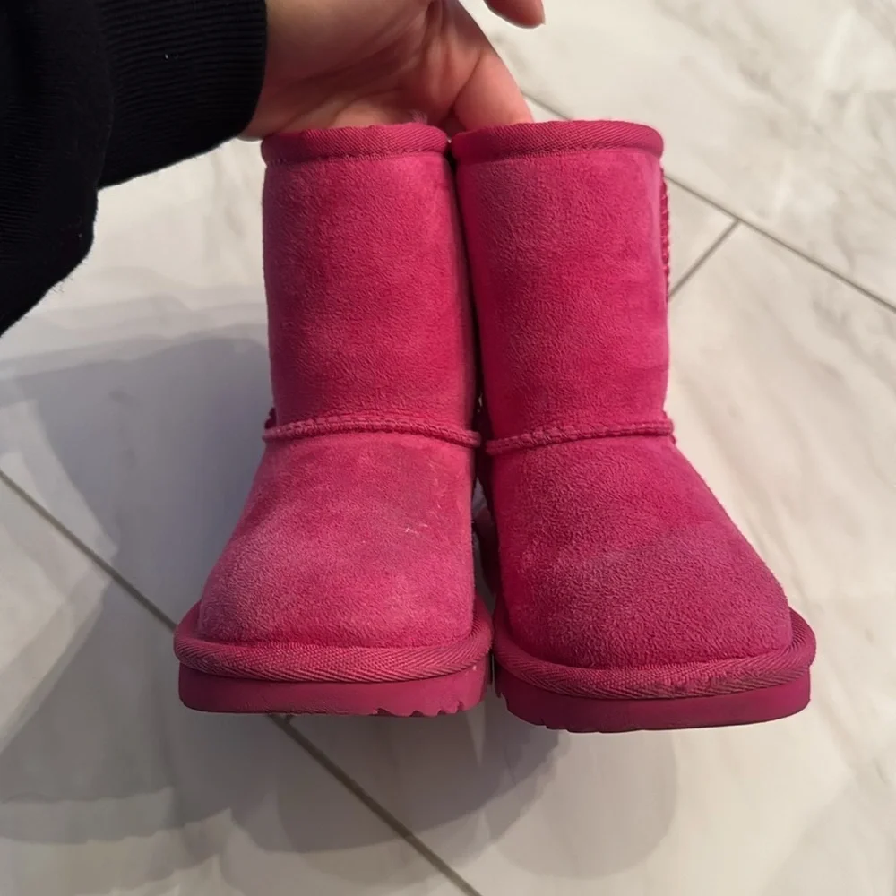 Pink Ugg Classic Kids Boot